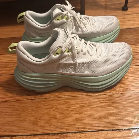 HOKA Bondi 8 - Picture 6 of 10